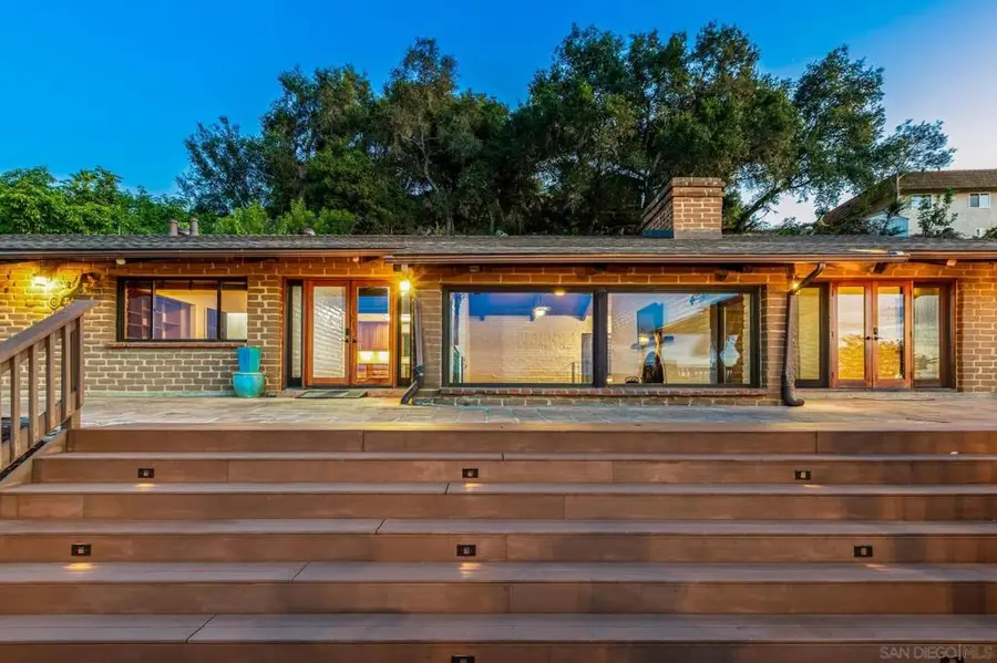 2305 Royal Oak, Escondido, CA 92027 - #2