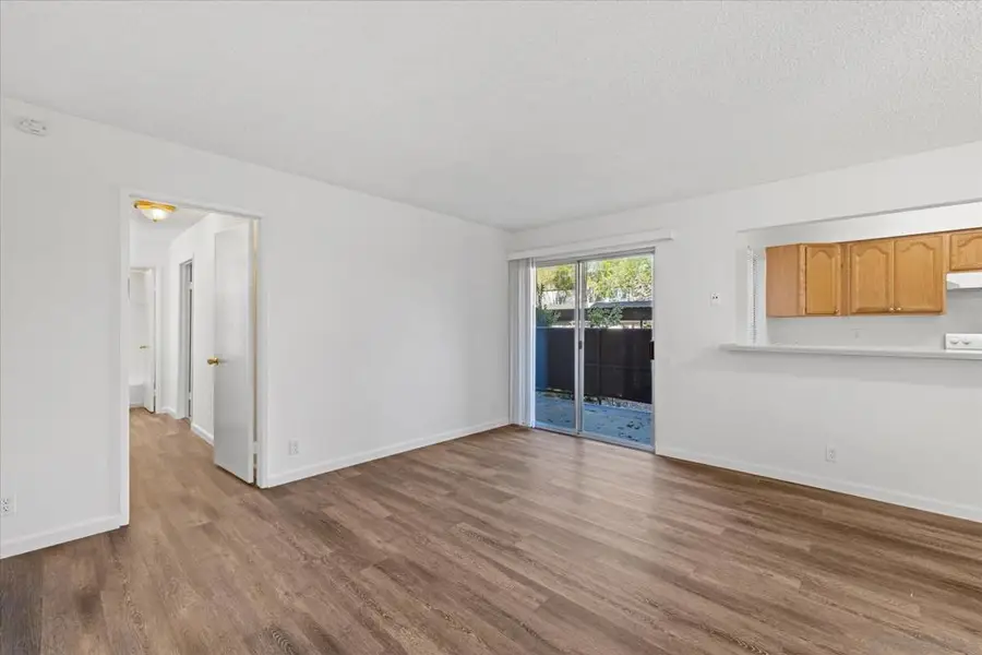 8069 Caminito De Pizza #F, San Diego, CA 92108 - #2