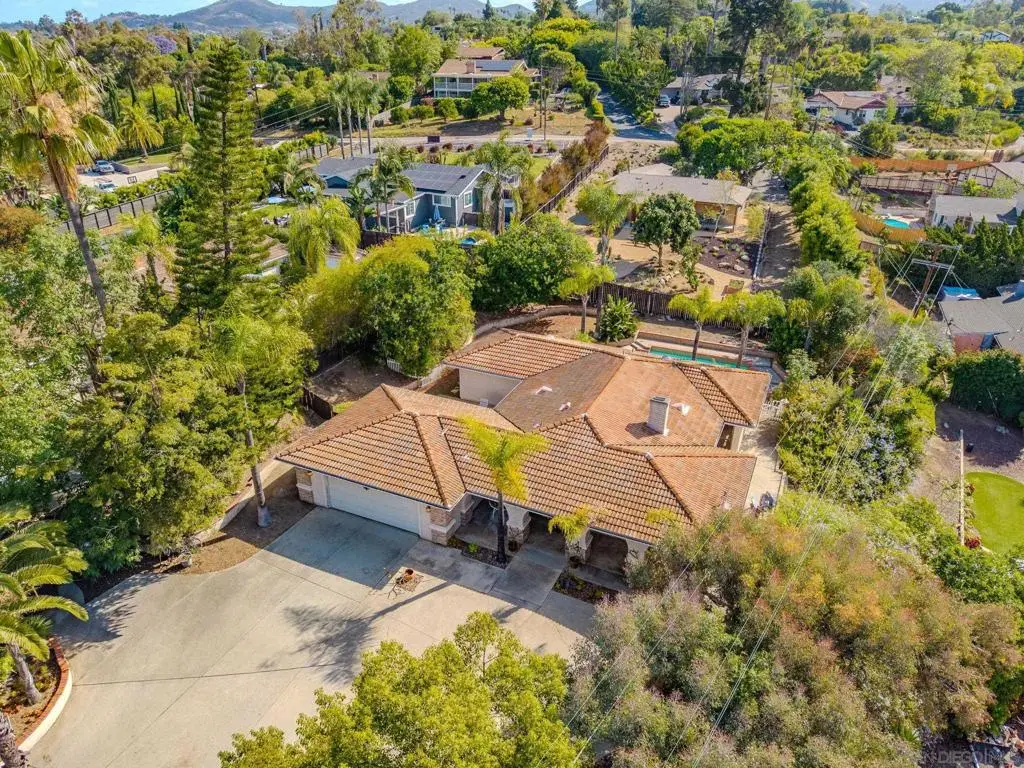 1845 Alta Vista, Vista, CA 92084 - #1