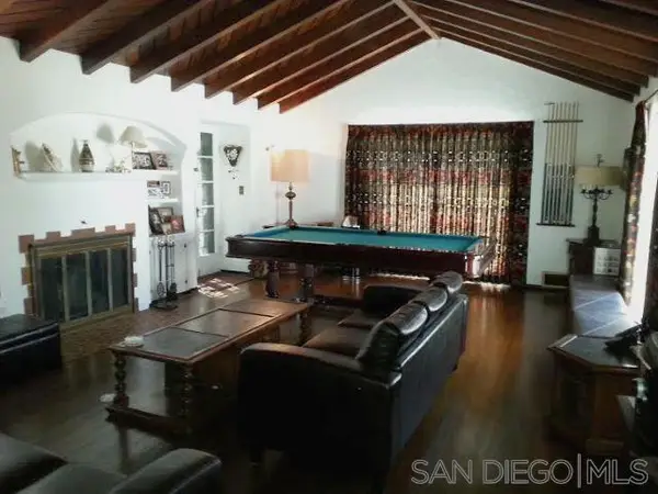 9361 Lemon Ave, La Mesa, CA 91941