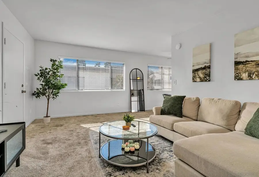 3800 Kendall St #3, San Diego, CA 92109 - #2