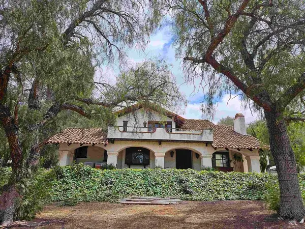 18055 Old Coach Rd, Poway, CA 92064