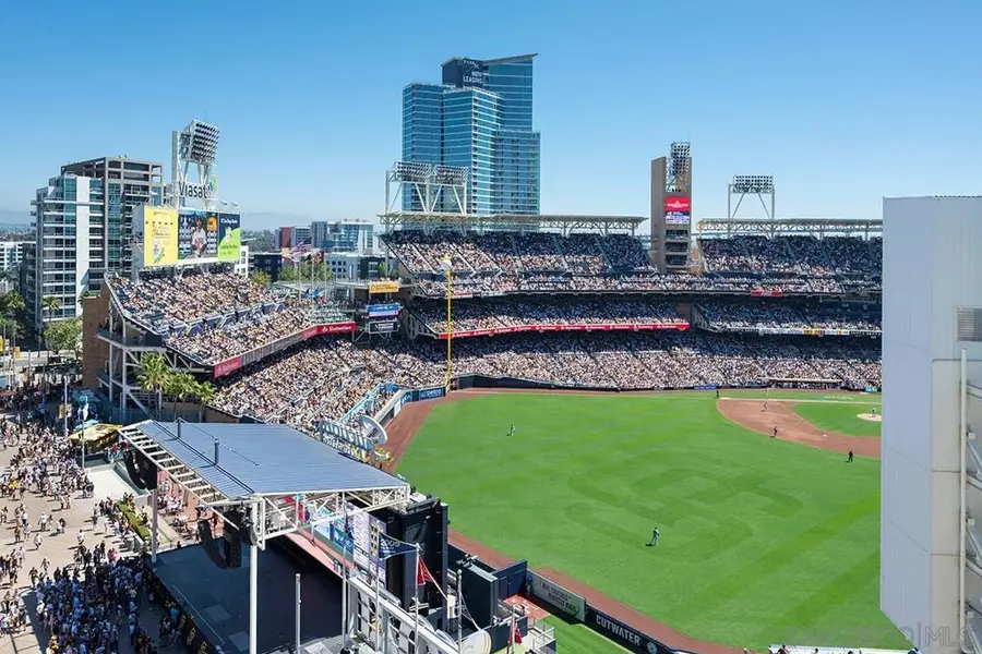 325 7th Avenue #1003, San Diego, CA 92101 - #2