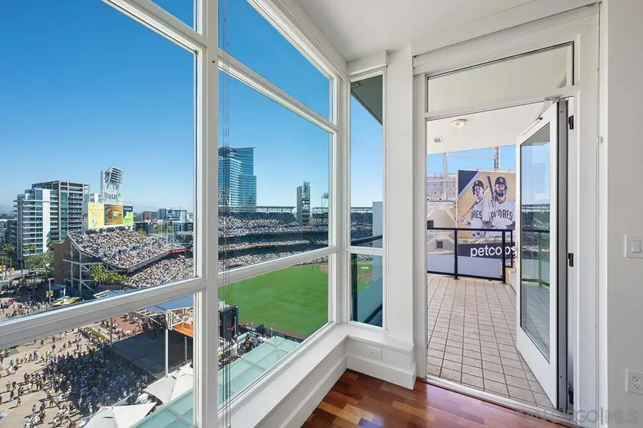 325 7th Avenue #1003, San Diego, CA 92101 - #3