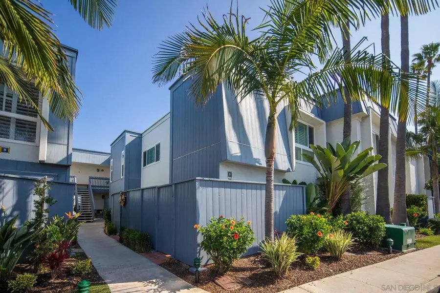 8 Antigua Ct, Coronado, CA 92118 - #3