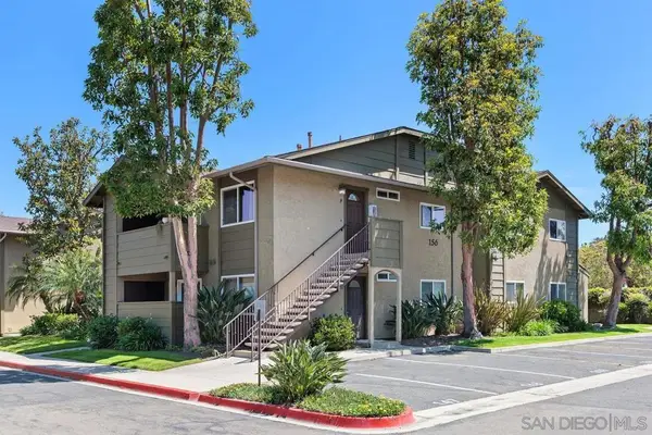 156 Avenida Descanso #A, Oceanside, CA 92057