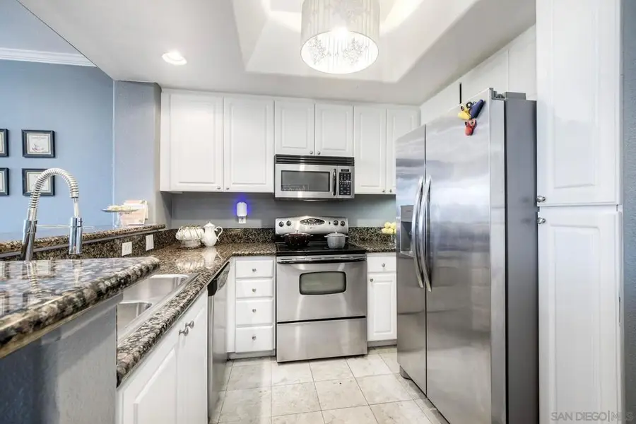 9253 Regents Rd. #A305, La Jolla, CA 92037 - #3