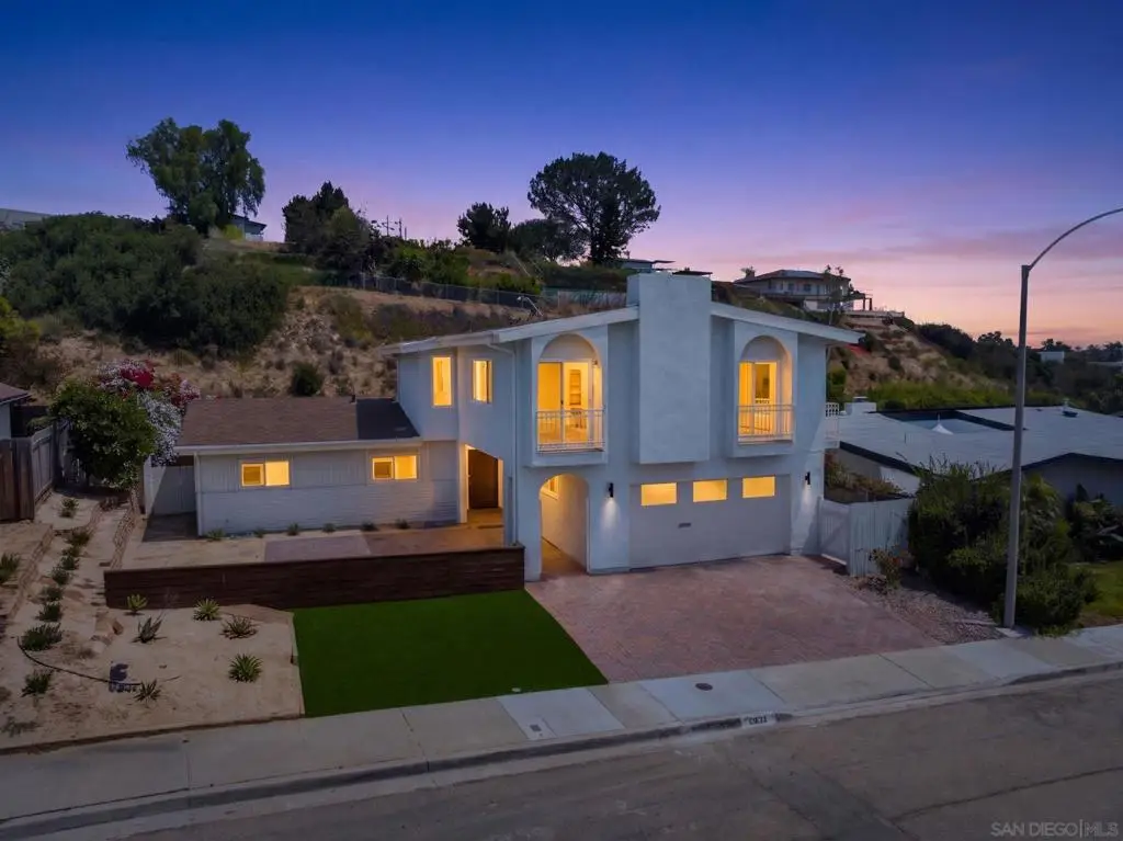 3855 Southview, San Diego, CA 92117 - #1