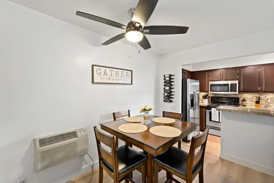 8023 Caminito De Pizza #E, San Diego, CA 92108 - #3