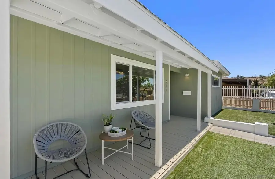 477 Meadowbrook, San Diego, CA 92114 - #2