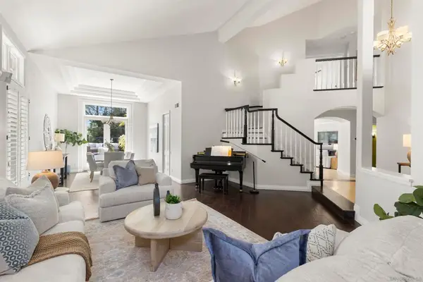 4913 Smith Canyon Ct, San Diego, CA 92130