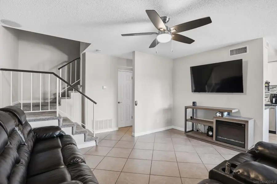 803 Shelter Cove Way, Oceanside, CA 92058 - Image #3