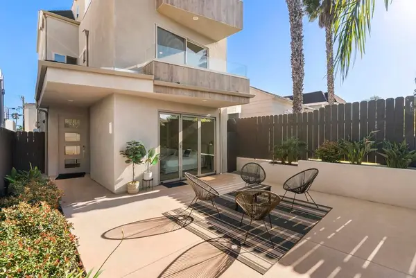 53 Sapphire, San Diego, CA 92109