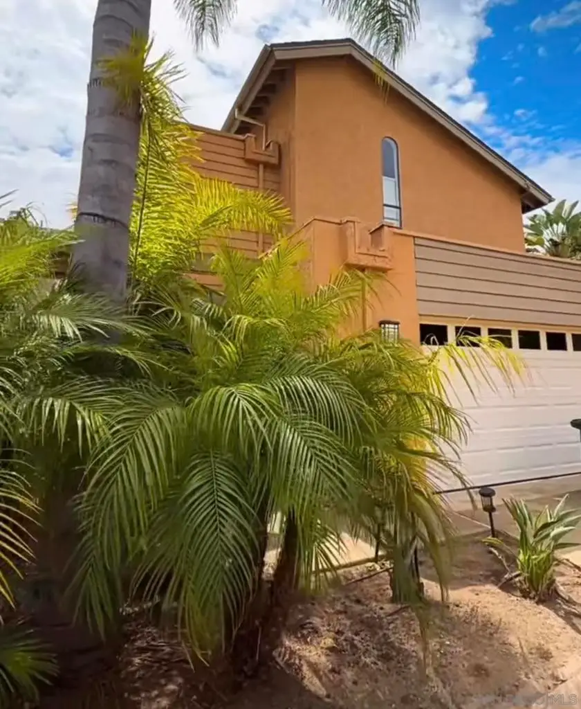 Address Withheld By Seller, San Diego, CA 92122 - #2