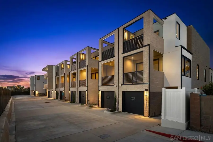4208 Tonopah St, San Diego, CA 92110 - #2