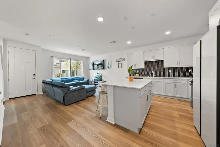 323 Satsuma Trail, Fallbrook, CA 92028 - #3