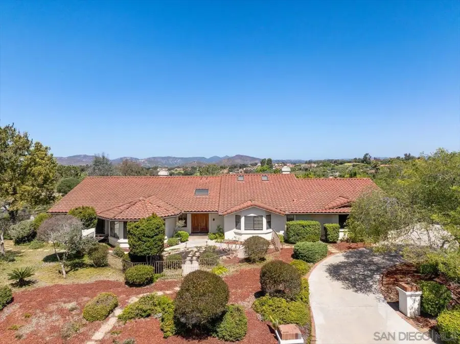 17648 Valle Verde Rd, Poway, CA 92064 - #2