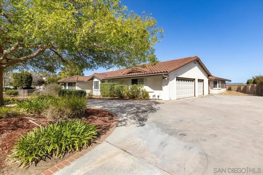 17648 Valle Verde Rd, Poway, CA 92064 - #3