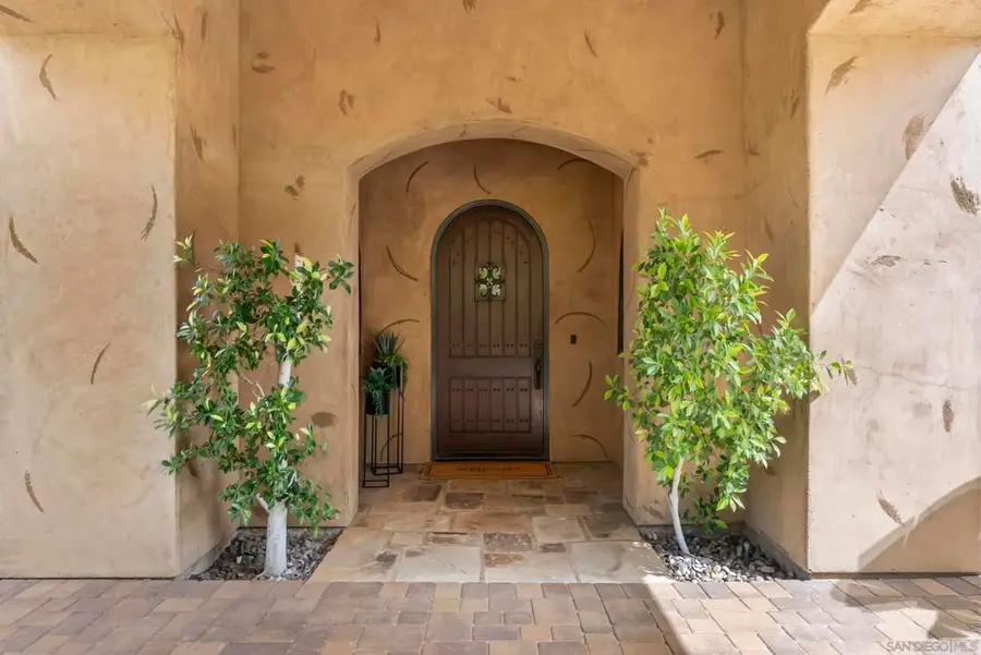 1101 Sierra Linda, Escondido, CA 92025 - #3
