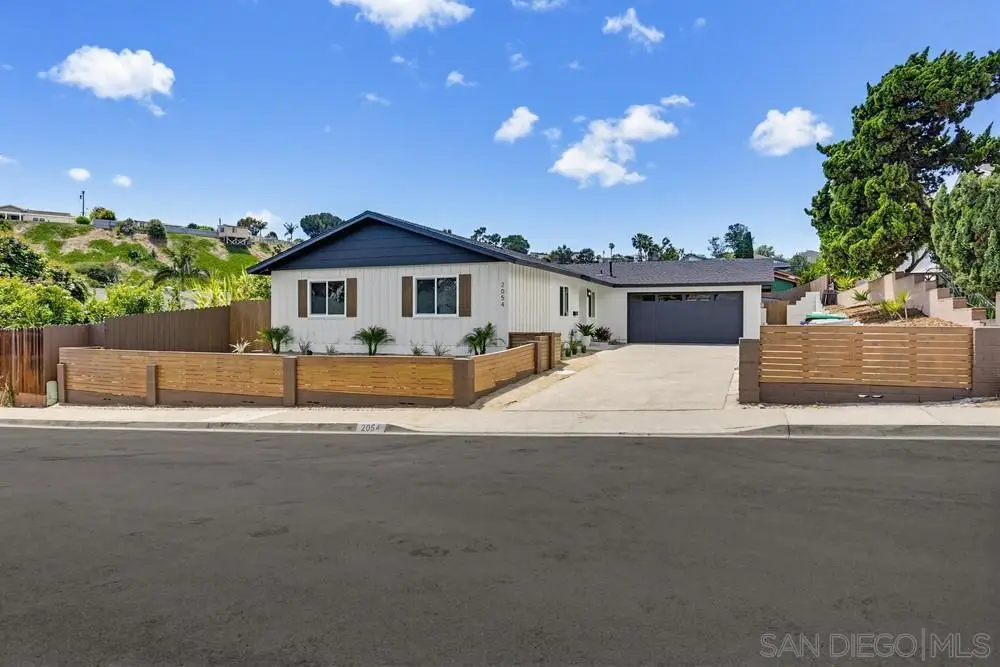 2054 Judson St, San Diego, CA 92111 - #1
