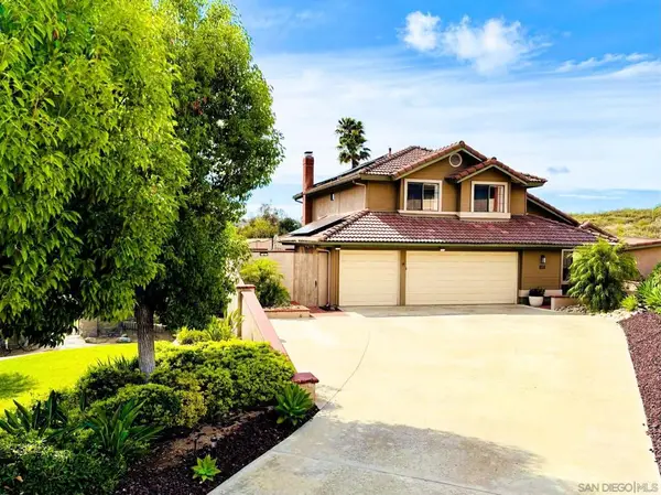 672 Chateau Place, Escondido, CA 92029