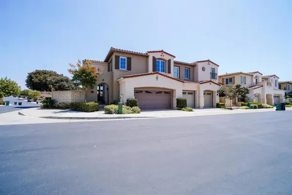 5437 Caminito Bayo, La Jolla, CA 92037