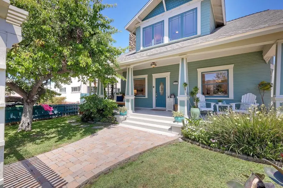 3090 Hawthorn, San Diego, CA 92104 - #3