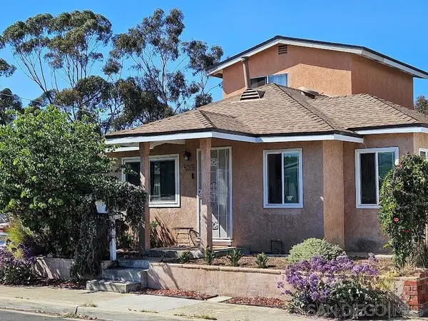 4076 Manzanita Dr, San Diego, CA 92105