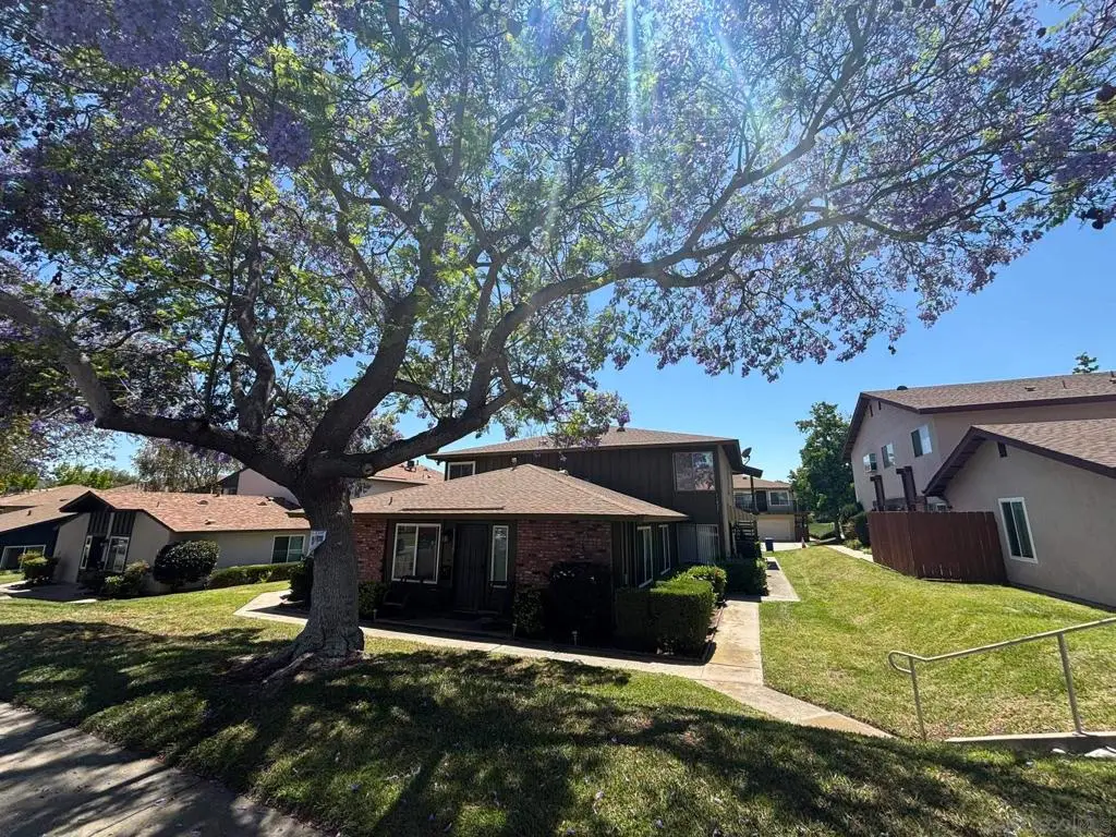 11023 Via Parma, San Diego, CA 92129 - #1