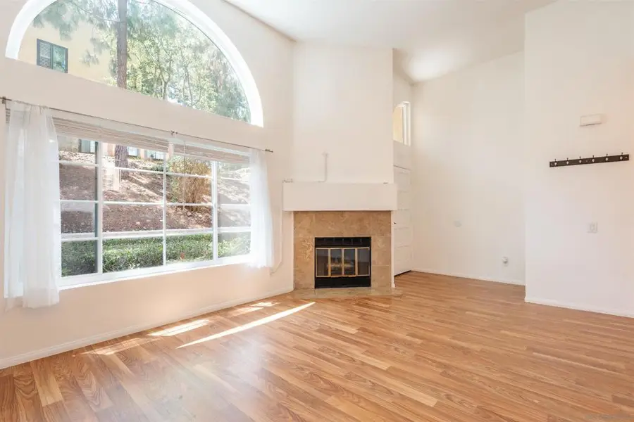 9230 Lake Murray Boulevard #F, San Diego, CA 92119 - #2