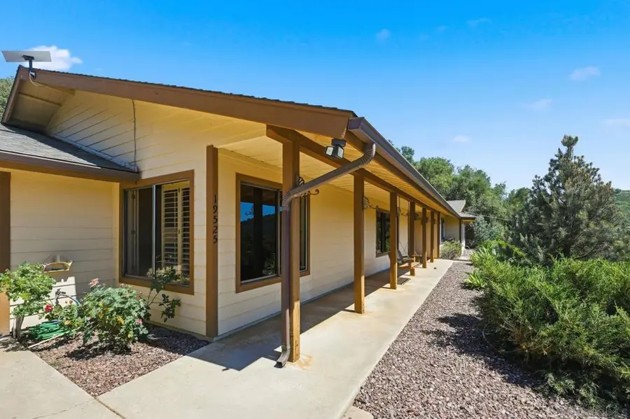19525 Casner Rd, Ramona, CA 92065 - #3