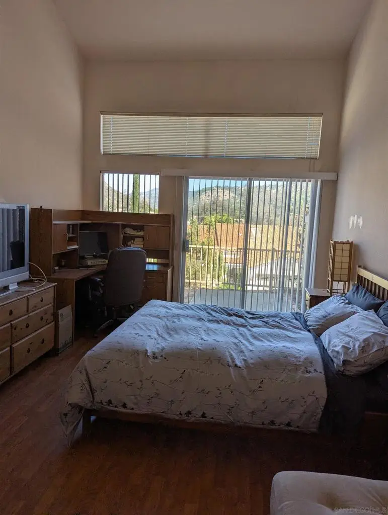 29665 Castle Creeek Ln, Escondido, CA 92026 - #2