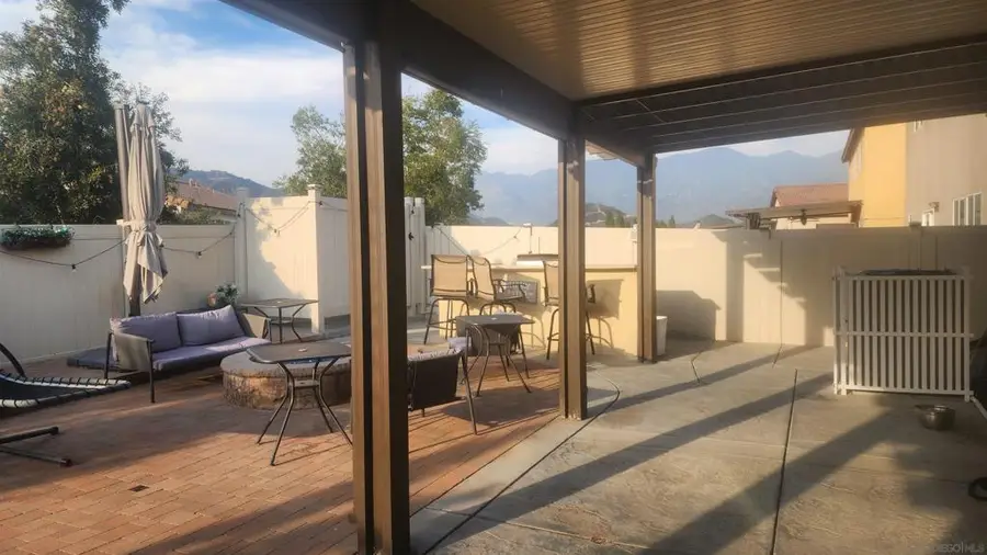 3326 Crowfoot, San Bernardino, CA 92407 - #3
