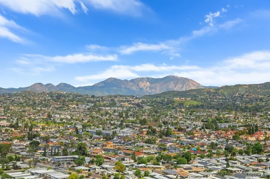 1216 Merritt Dr, El Cajon, CA 92020 - #3