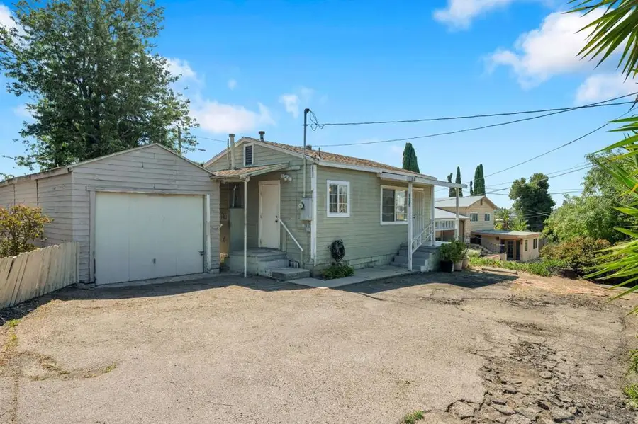 2235 El Prado Ave, Lemon Grove, CA 91945 - #2