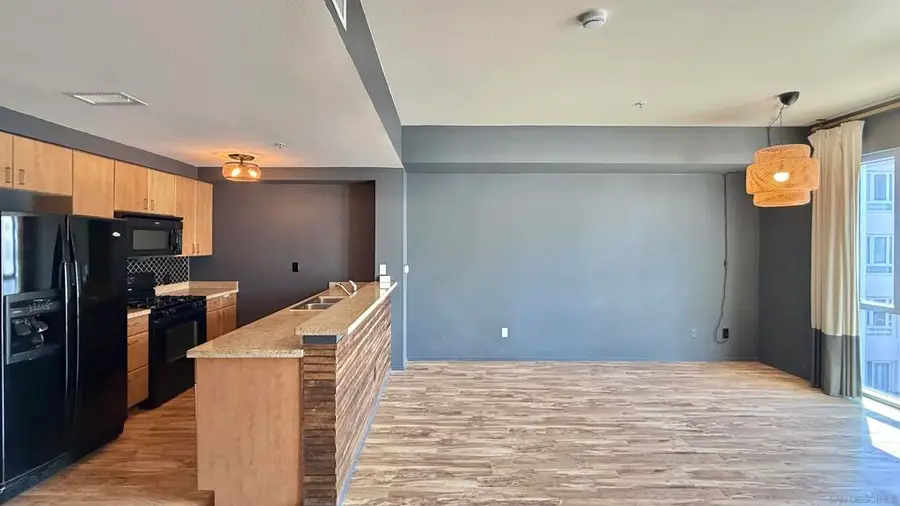 445 Island Ave #504, San Diego, CA 92101 - #2
