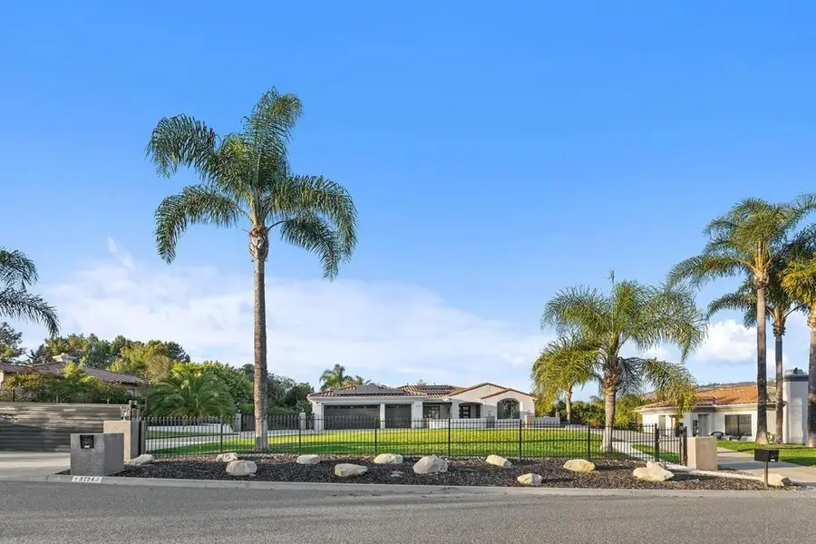 26 Cedar Vale Way, Fallbrook, CA 92028 - #3