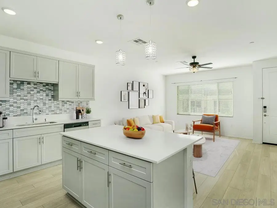 339 Sweet Pl, Fallbrook, CA 92028 - Image #2