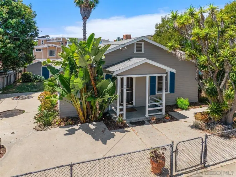 421 S Tremont St, Oceanside, CA 92054 - #2