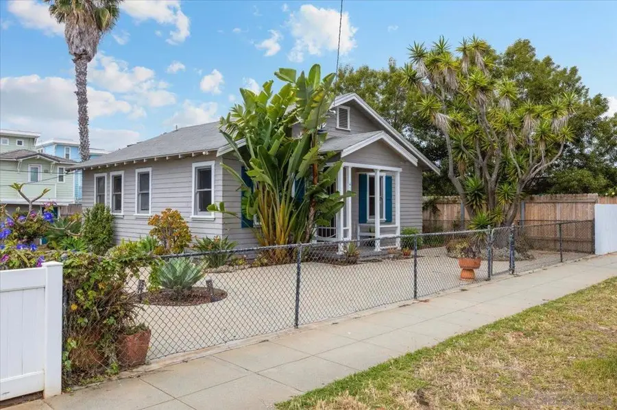 421 S Tremont St, Oceanside, CA 92054 - #3