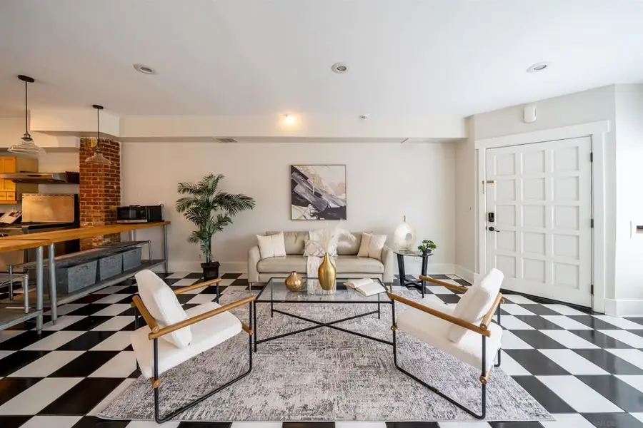 Address Withheld By Seller, San Diego, CA 92104 - #3