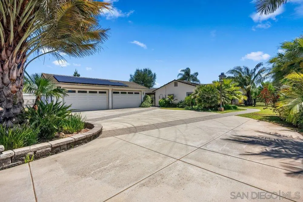 411 Leclair, Escondido, CA 92026 - #1