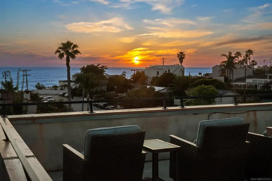 82-4980 Crystal Dr, San Diego, CA 92109 - #3