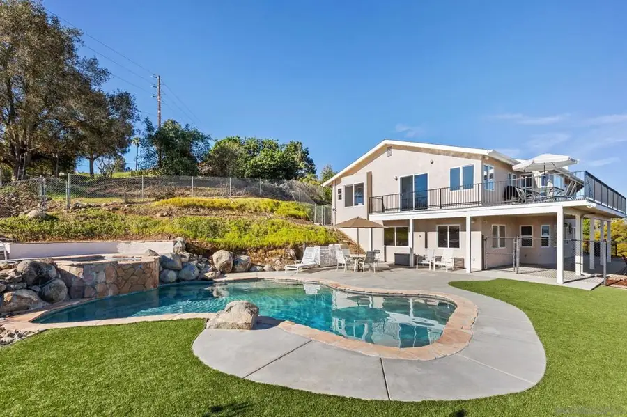 1033 Via Contenta, Escondido, CA 92029 - #3