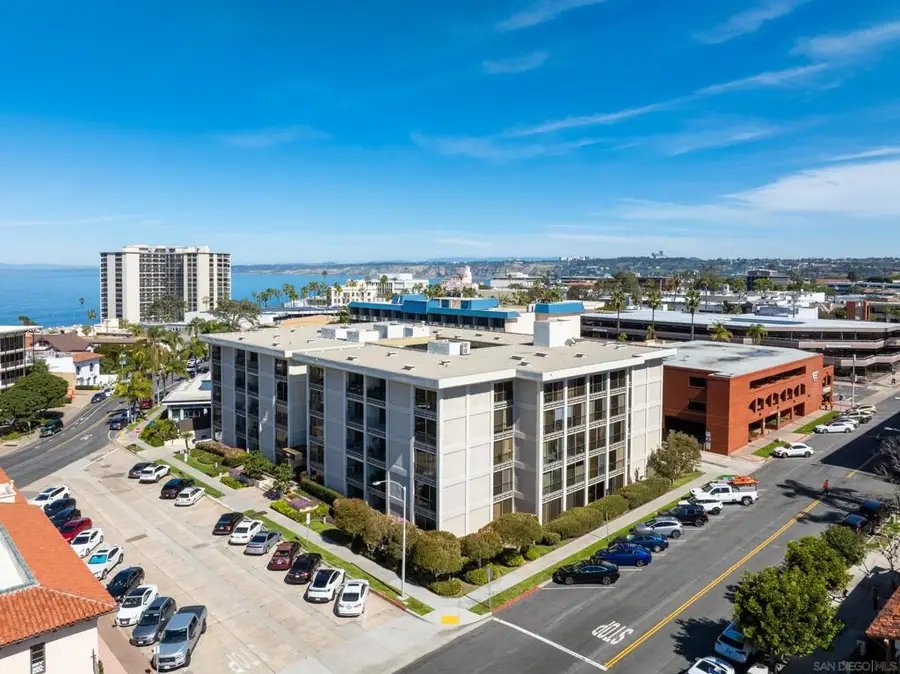 7811 Eads Ave #206, La Jolla, CA 92037 - #2