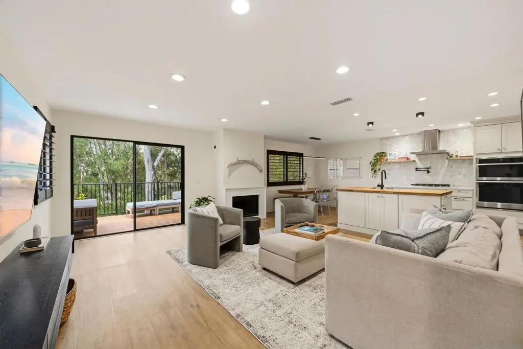 6540 Corte Valdez, Carlsbad, CA 92009 - #1