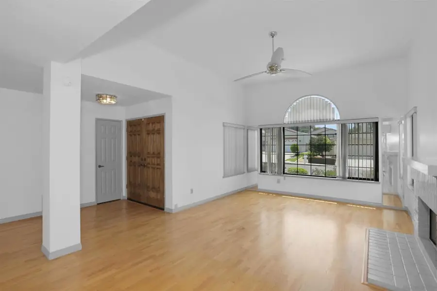 18228 Via Guadalmina, San Diego, CA 92128 - #3