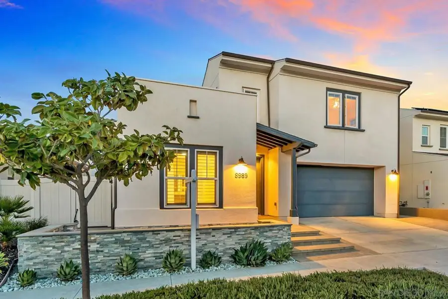 8989 Trailridge Ave, Santee, CA 92071 - #2