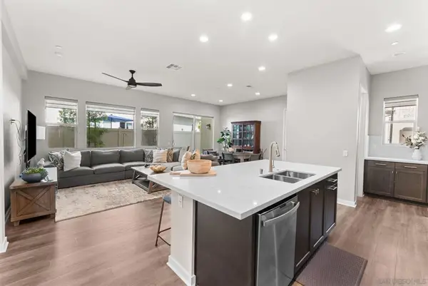 493 Village Greens Way, San Marcos, CA 92078
