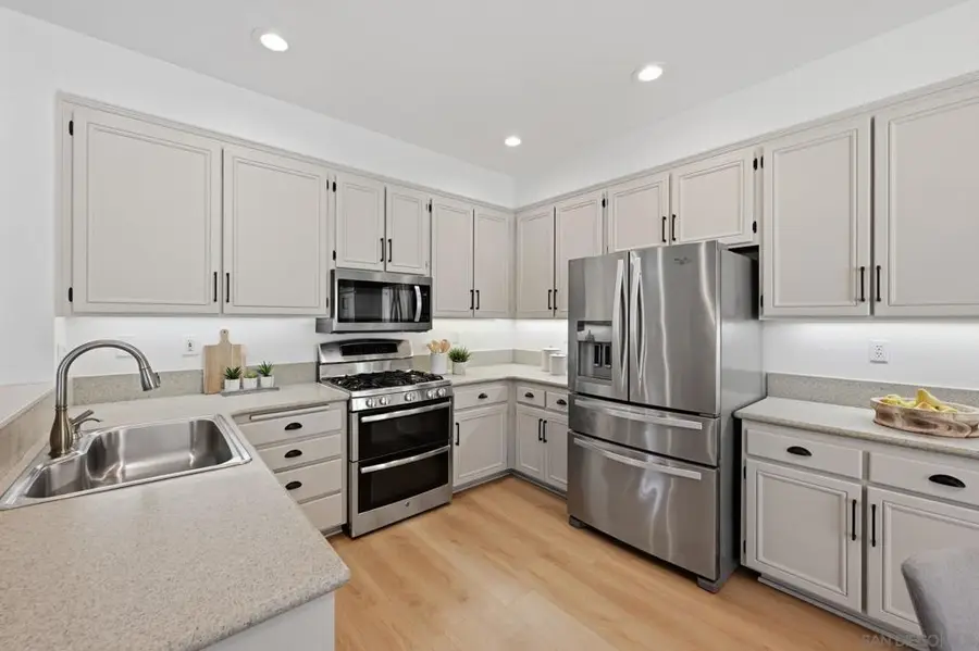 954 Iron Horse, San Marcos, CA 92078 - #2